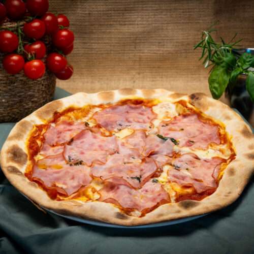 BTF06951 Pizza Prosiutto e crema di formaggio