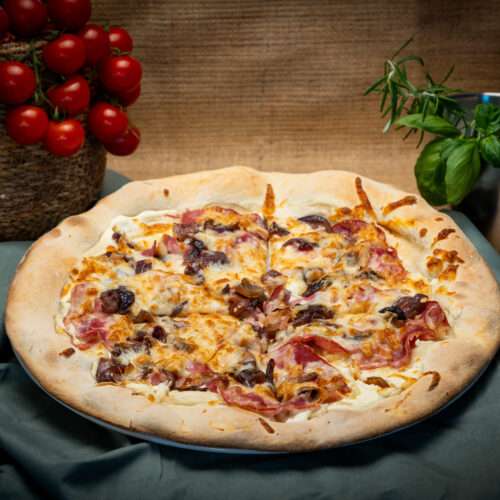BTF06979 Pizza Bolognese